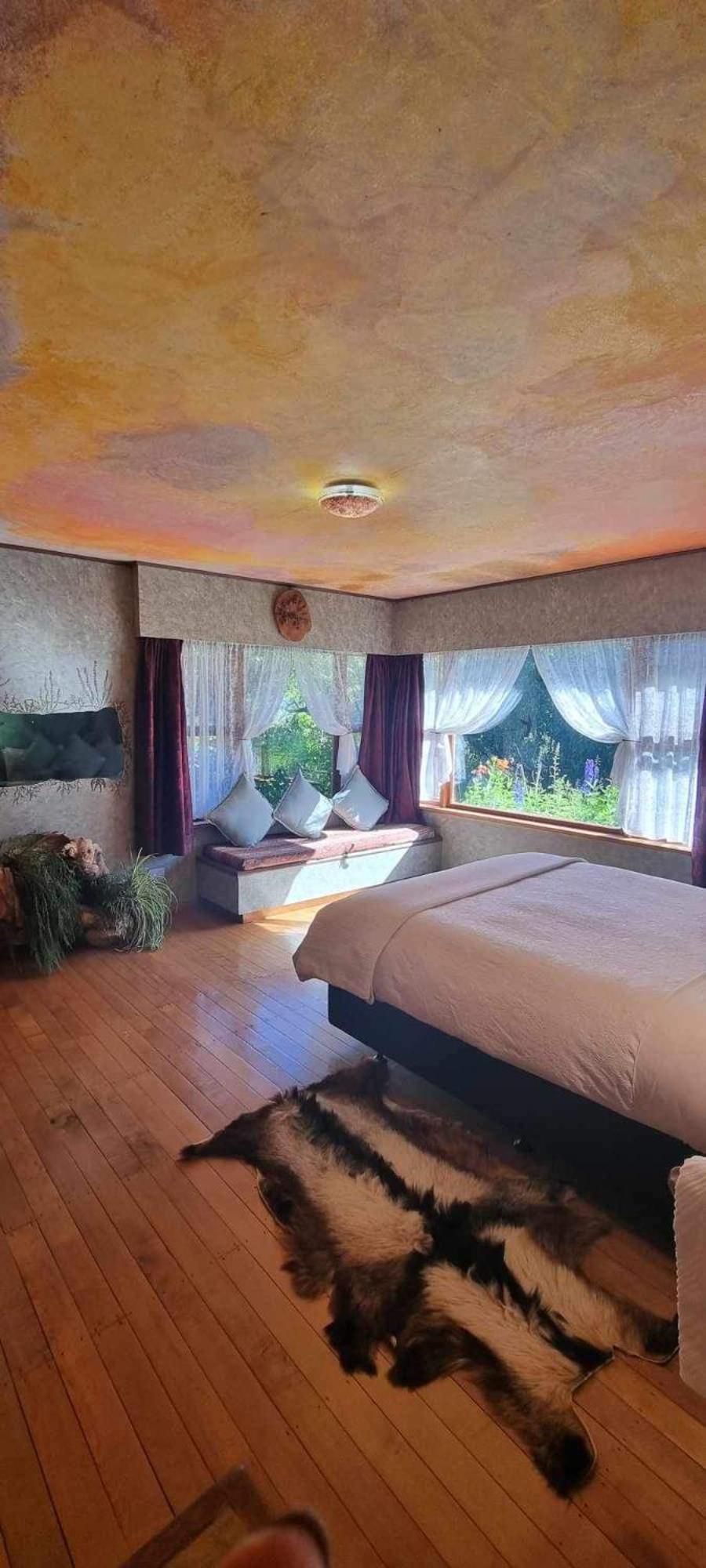 Creighton Little Paradise Lodge מראה חיצוני תמונה