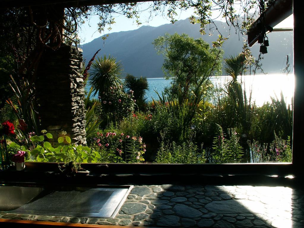 Creighton Little Paradise Lodge מראה חיצוני תמונה